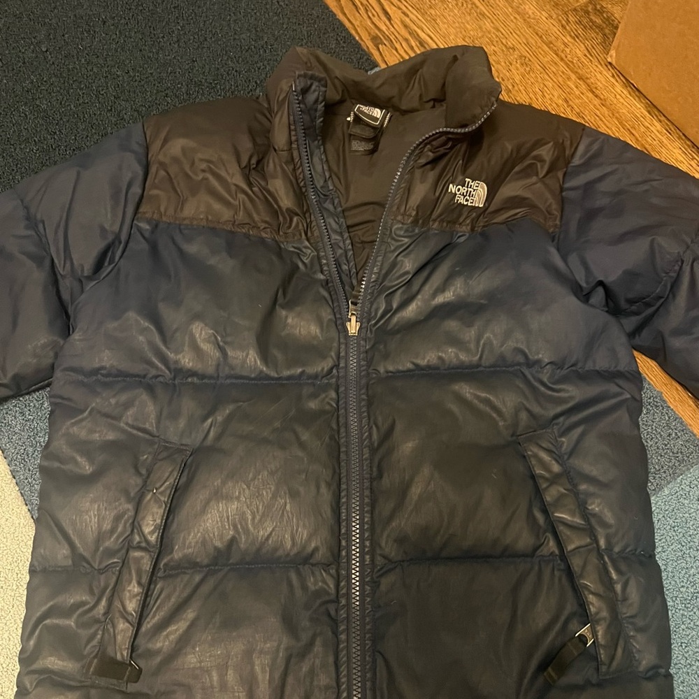 The North Face boys large Puffer Jacket